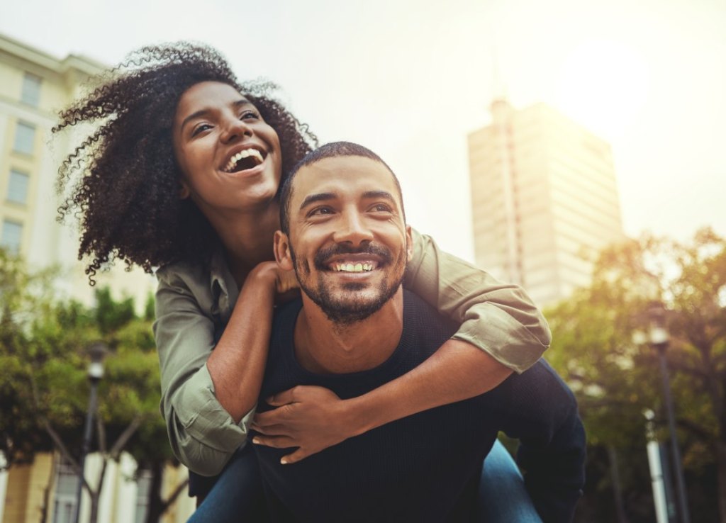 6 Subtle Factors That Dictate Veneer and Bonding Success